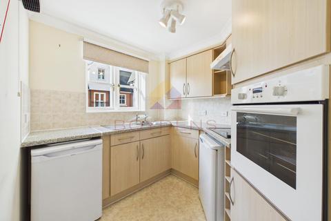 1 bedroom apartment for sale, Salters Court, Colchester CO3