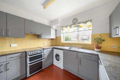 3 bedroom semi-detached house for sale, Chantry Close, Harrow