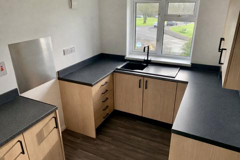 2 bedroom detached bungalow for sale, Kembles Close, Malmesbury, SN16
