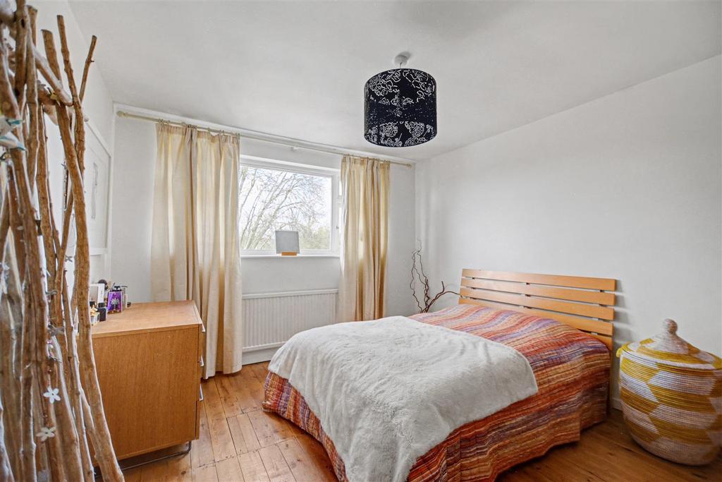 Bedroom 2 1.jpeg