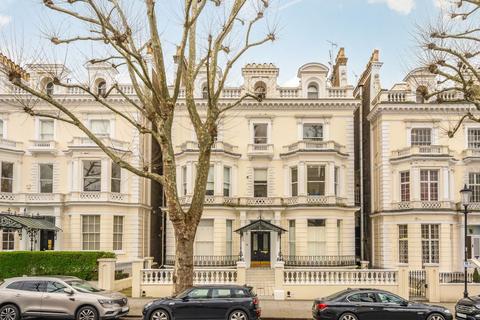 1 bedroom flat to rent, Holland Park, London W11