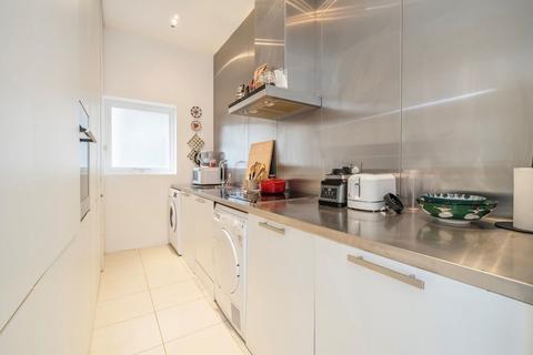 1 bedroom flat to rent, Holland Park, London W11