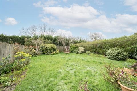 4 bedroom semi-detached house for sale, Junction Road, Burgess Hill