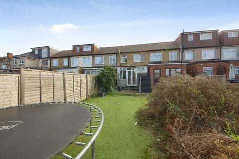 3 bedroom terraced house for sale, Aylands Road, ENFIELD, Middlesex, EN3