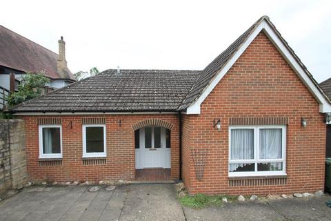 undefined, St Vincents Cottages, Binstead Road