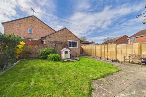 undefined, Sewell Close, Aylesbury