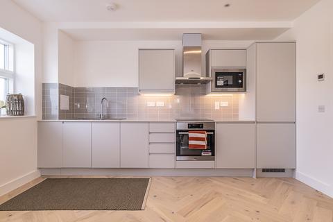 undefined, Northcote Road, London, SW11