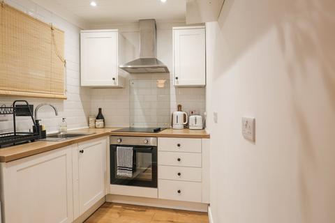 2 bedroom end of terrace house for sale, King Street, Aspatria, Wigton, CA7