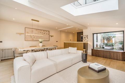 3 bedroom flat for sale, Leamington Road Villas, London W11
