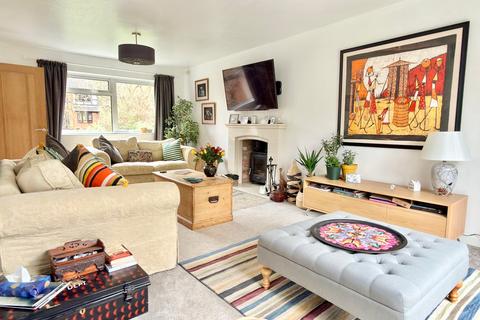 undefined, Court Road, Worcester WR8