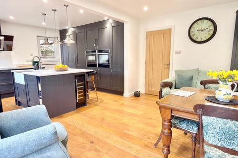 undefined, Court Road, Worcester WR8