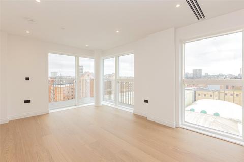 2 bedroom apartment to rent, Watermeadow Lane, London, SW6