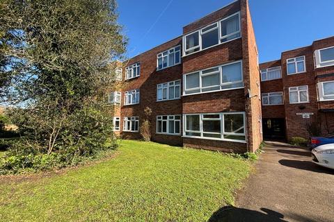 undefined, Guys Cliffe Avenue, LEAMINGTON SPA