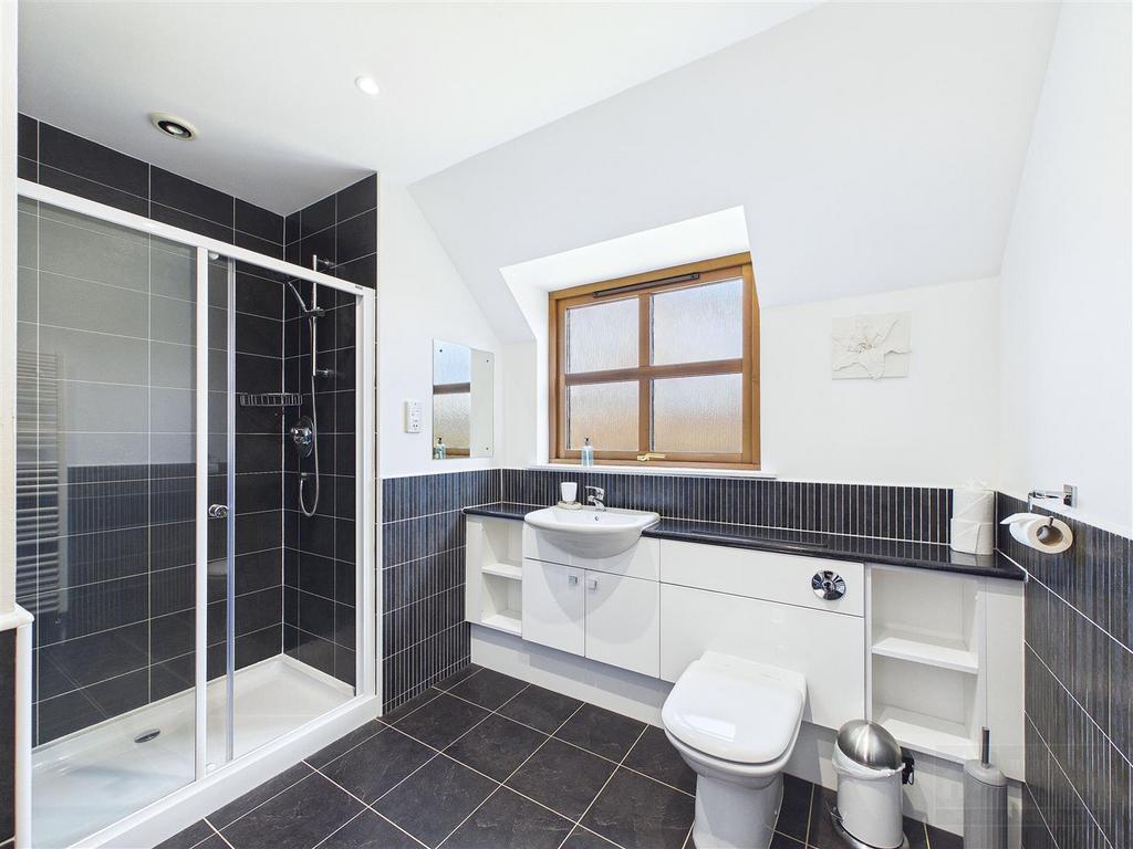 Bennachie Bathroom