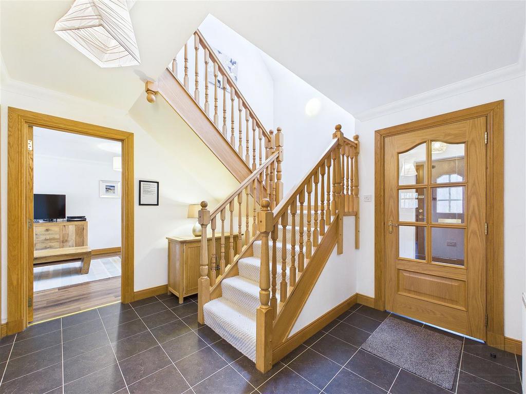 Bennachie Hallway