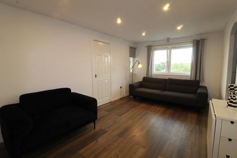Hutchesontown Court, Glasgow, G5