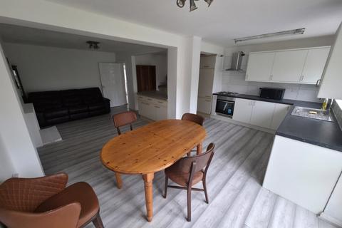 undefined, Third Avenue, Bristol, BS7