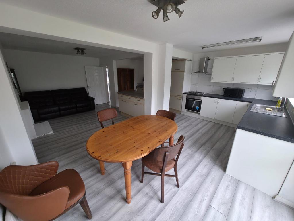 House in Bristol - View 4
