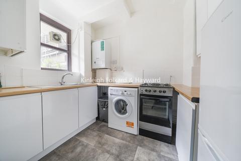 2 bedroom flat to rent, Clayton Street, London, SE11