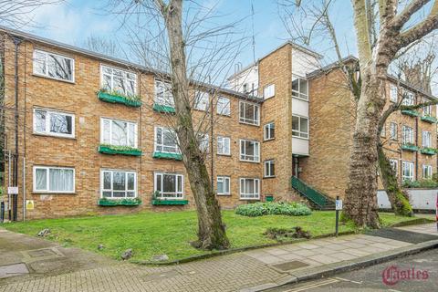 undefined, Crescent Court, Crescent Road, N8