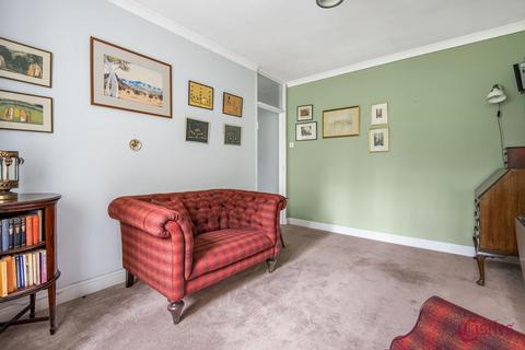 undefined, Crescent Court, Crescent Road, N8