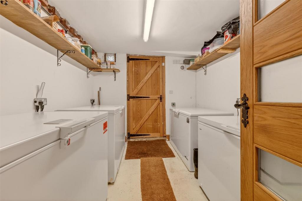 Freezer room