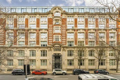 undefined, Leman Street, London E1
