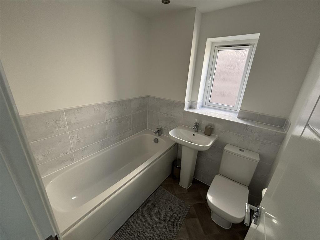 Bathroom .jpeg