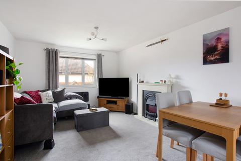 2 bedroom flat for sale, Star Holme Court, Star Street, Ware, SG12