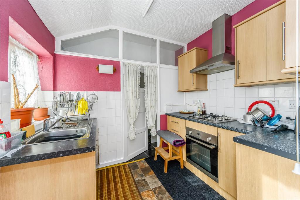 86 eden road-12.jpg