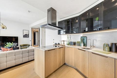 2 bedroom apartment to rent, River Park Tower, 1 Nine Elms Lane, SW8