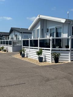 3 bedroom lodge for sale, Eastbourne Road, Pevensey Bay BN24