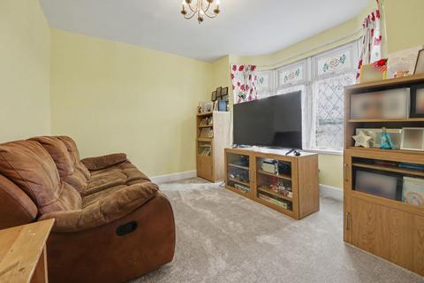 3 bedroom semi-detached house for sale, Merryoak Road, Southampton SO19