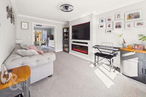 3 bedroom semi-detached house for sale, Old Hall Road, Little Plumstead, Norwich