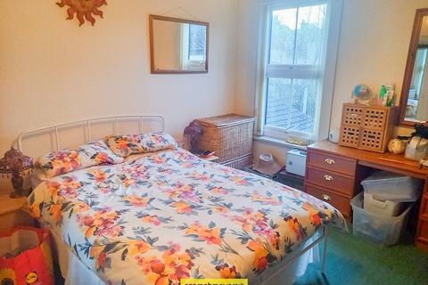 undefined, Ashton Road Luton LU1 3QE