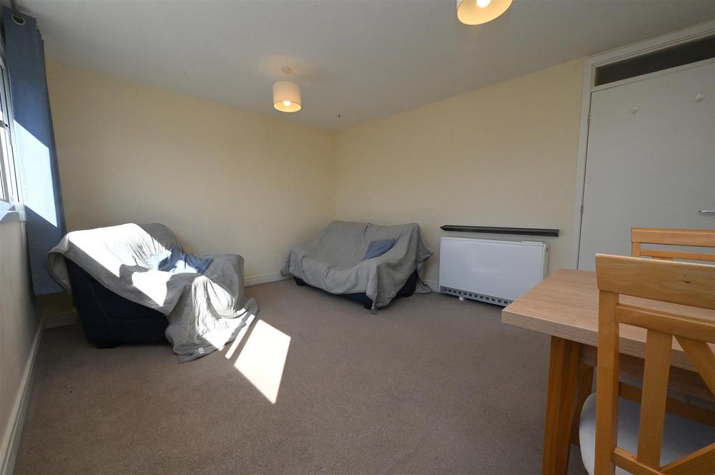 Living room.JPG