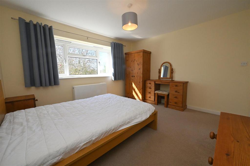 Bedroom1.JPG
