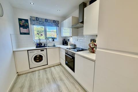 3 bedroom semi-detached house for sale, Bellvue Road, Llanelli SA14