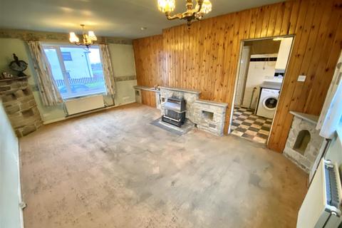 2 bedroom semi-detached house for sale, Wilton Avenue, Huddersfield