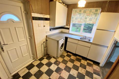 2 bedroom semi-detached house for sale, Wilton Avenue, Huddersfield