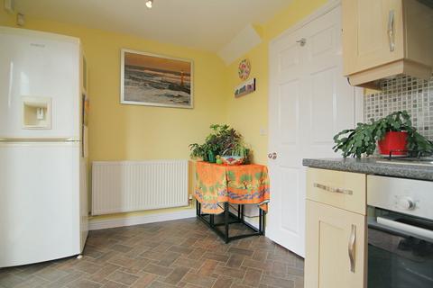 2 bedroom terraced house for sale, Reevy Road, Wibsey, Bradford, BD6