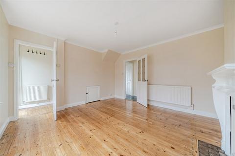 undefined, Orchard Road, Horsham, RH13