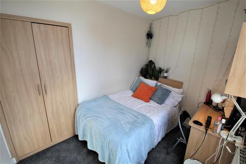 undefined, Thornville Terrace, Hyde Park, Leeds, LS6 1JT