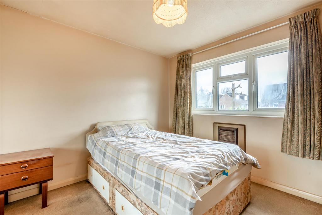 8681731-interior14.jpg