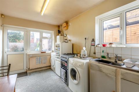 undefined, Yew Tree Close, Aylesford