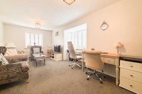 4 bedroom detached house for sale, Princess Anne Court, Washington NE38