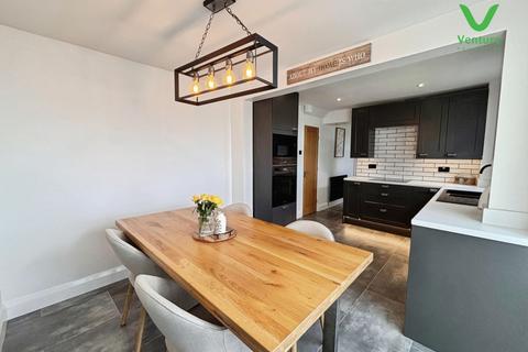 4 bedroom detached house for sale, Byron Court, Crook