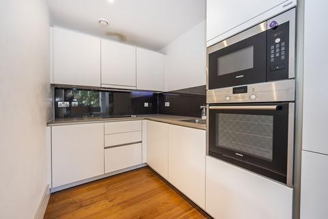 2 bedroom flat for sale, Upper Richmond Road, London, SW15