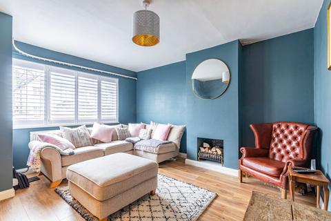 undefined, Kings Road, Surrey KT15