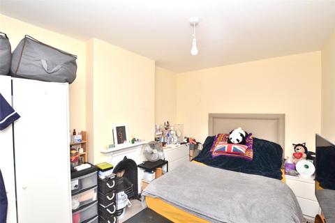 3 bedroom end of terrace house for sale, Great Western Road, Gloucestershire GL1